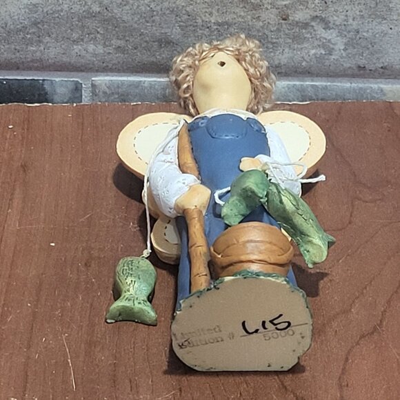 Designs by Diana Angel Figurine Collectible Sculpture Handcrafted - Picture 6 of 13